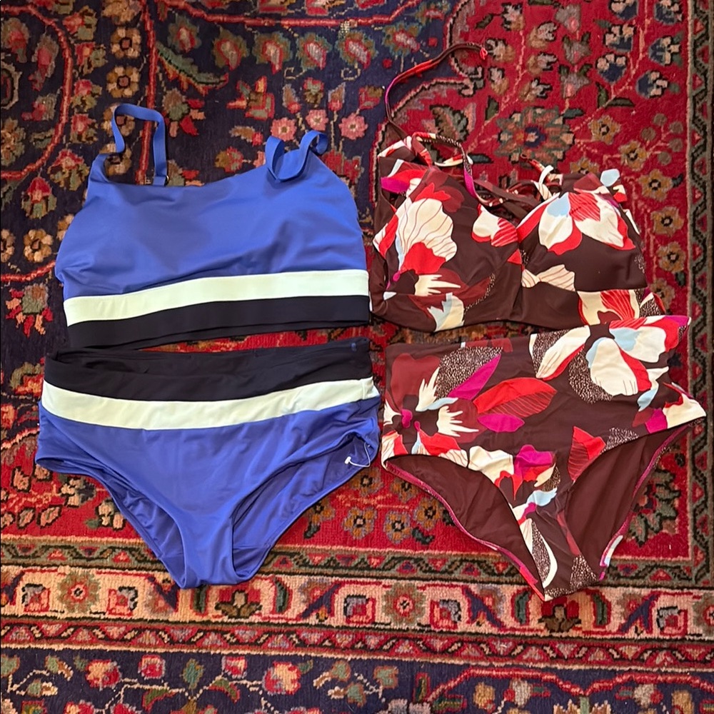 Bundle of 2 Athleta swimsuits medium